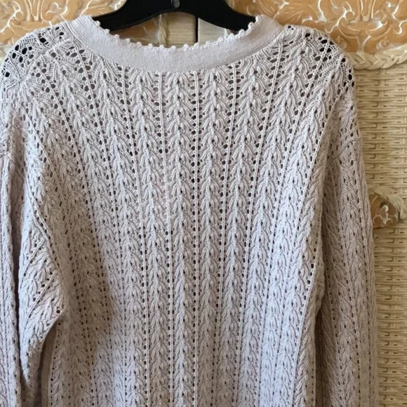 Aritzia Wilfred Free Reverence Cardigan Vin Gris (like a light lavendar color). - Picture 12 of 14